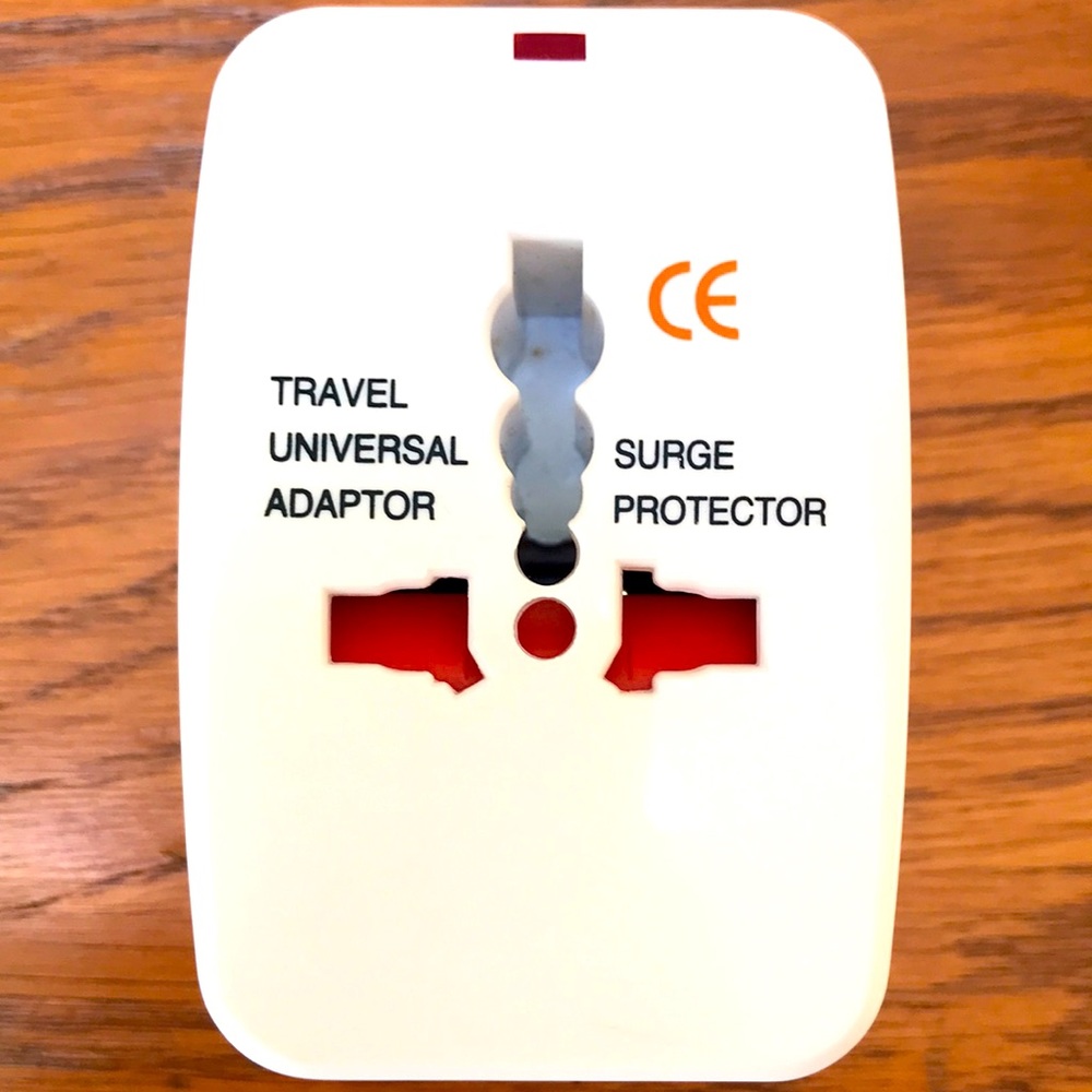 Universal Travel Adaptor: Compact & Easy to Use